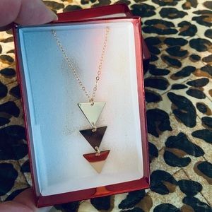 Chic Gold Geometric Tiered Necklace